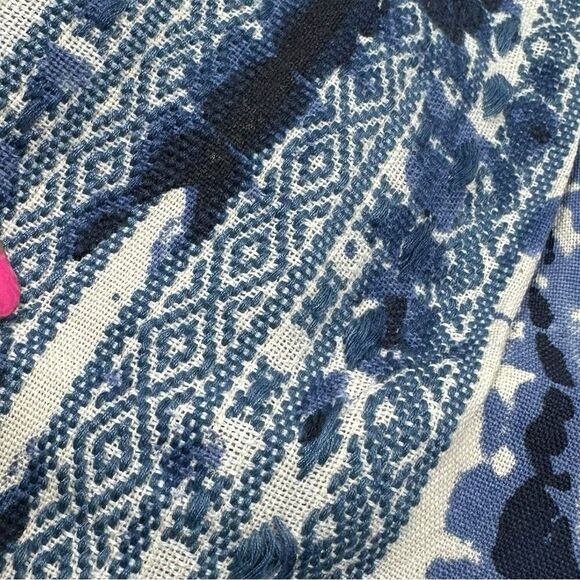 QED London High Waisted Navy Blue Embroidered Woven Shorts - Picture 5 of 9